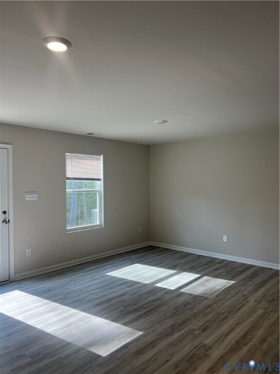 Building Photo - 3568 Perrins Hl Wy