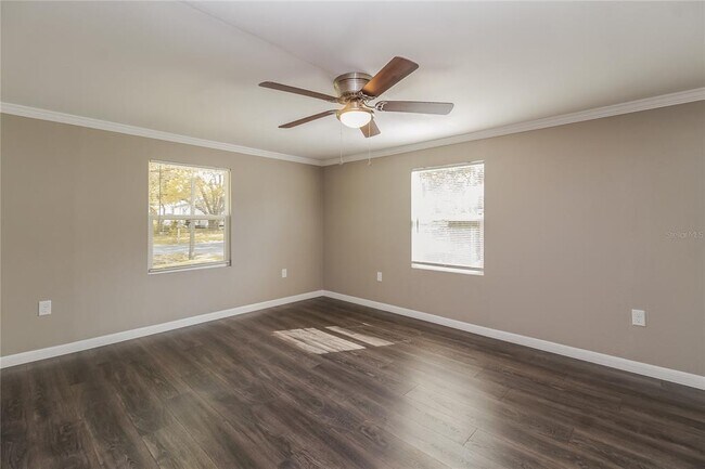 Building Photo - 234 12th Ave