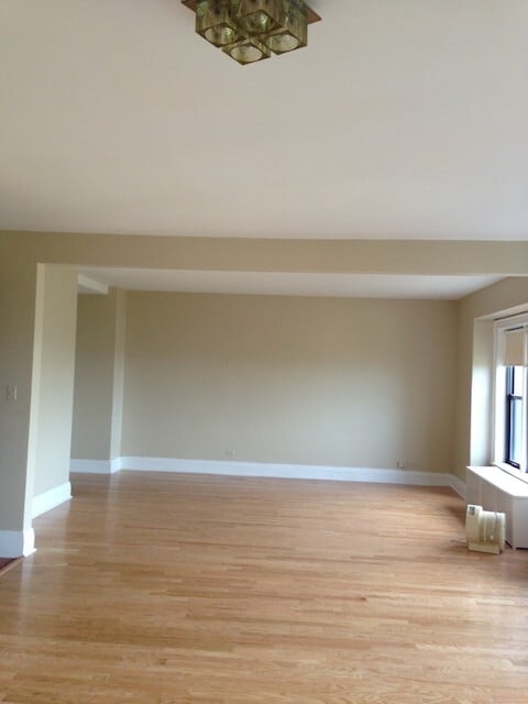 Dining Area - 5300 S Shore Dr