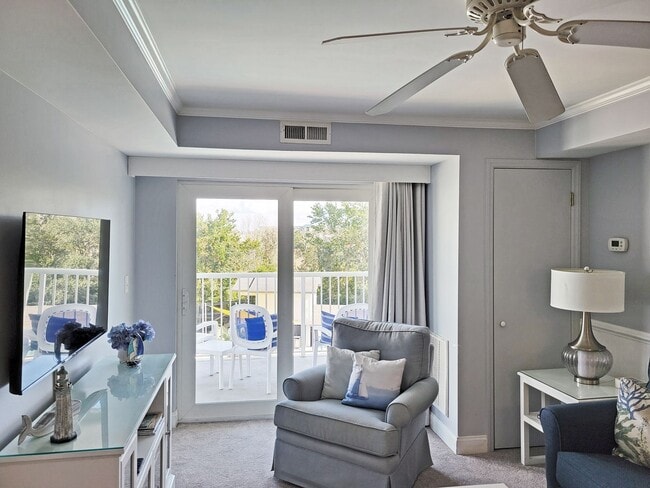 Building Photo - Summerhouse 310