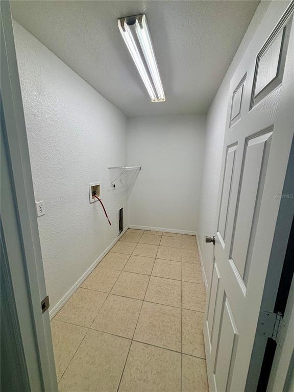 Building Photo - 2825 SW 140th Ct