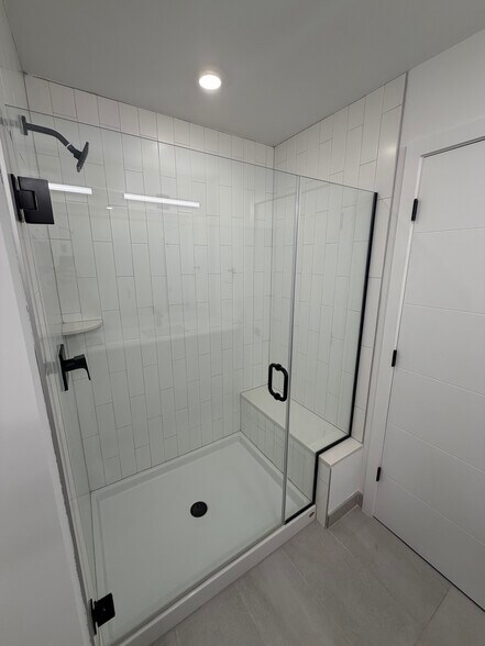 Building Photo - 41 NW 31st St