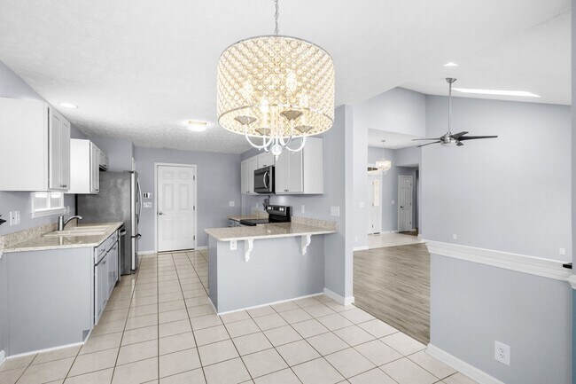 Building Photo - 583 Bucks Trail