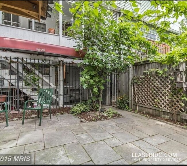 Building Photo - 3511 Center St NW