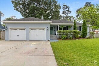 Building Photo - 3 bedroom Home for Rent in Shadow Lawn