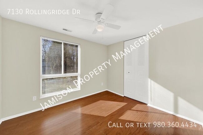 Building Photo - 7130 Rollingridge Dr