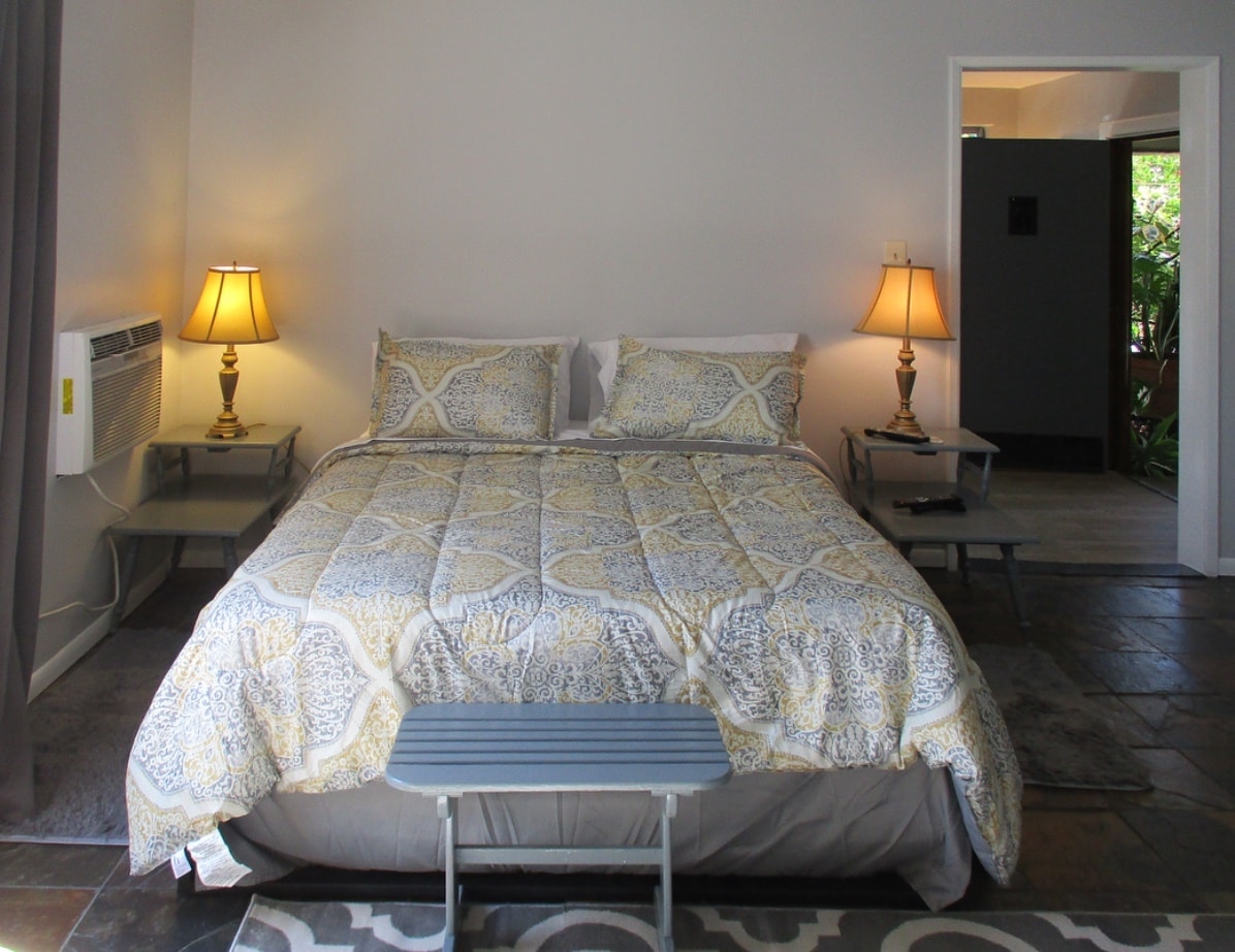 Building Photo - 3450 Effie St