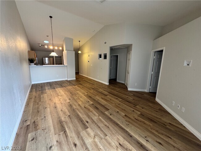 Building Photo - 3400 Wexford Ln