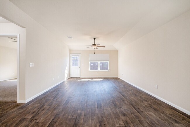 Building Photo - Convenient 3 Bedroom, 2 Bath Home in Austi...