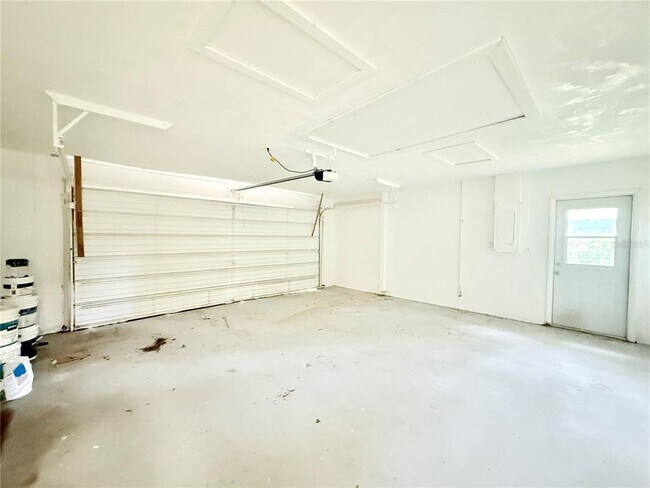 Building Photo - 1331 S Washington Ave