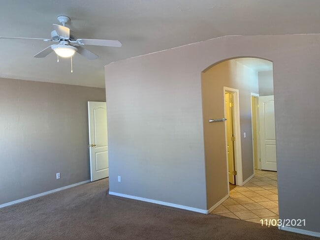 Building Photo - MOVE IN SPECIAL -  HOUSE - VERDE SANTA FE ...