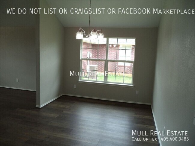 Building Photo - 5404 SE 80th-