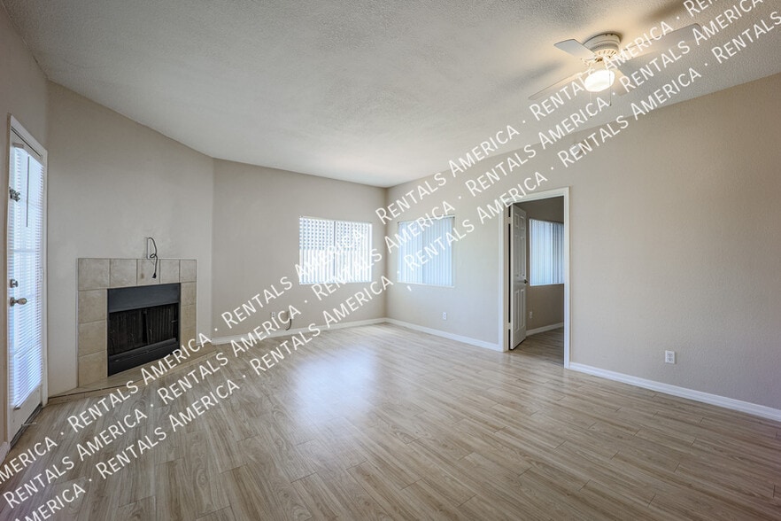 Building Photo - 855 N Dobson Rd