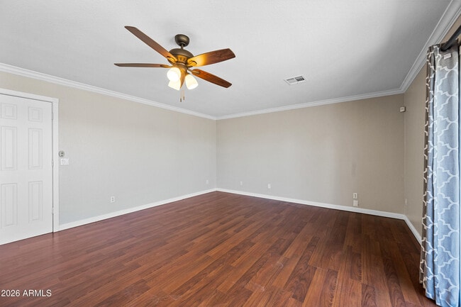 Building Photo - 210 E Jasper Ct
