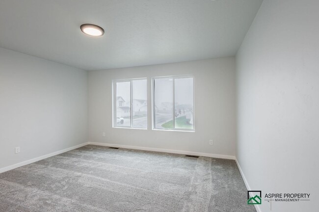 Building Photo - BRAND NEW 4 Bed 2.5 Bath Home