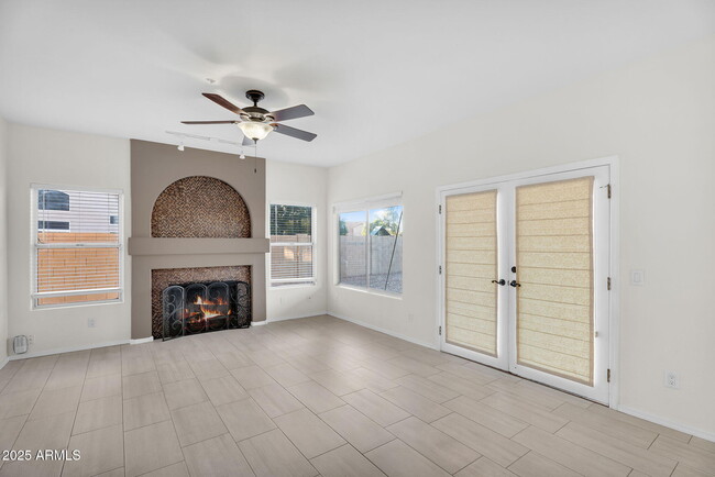 Building Photo - 14566 N 100th Pl