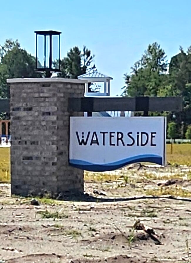 Building Photo - 8233 Vibrant Dr