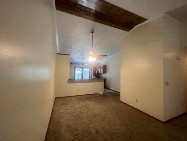 Building Photo - 6327 Brent Dr