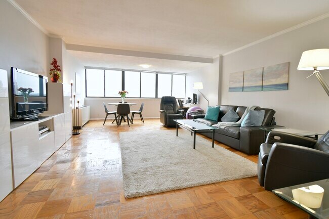 Building Photo - 6 Whittier Pl