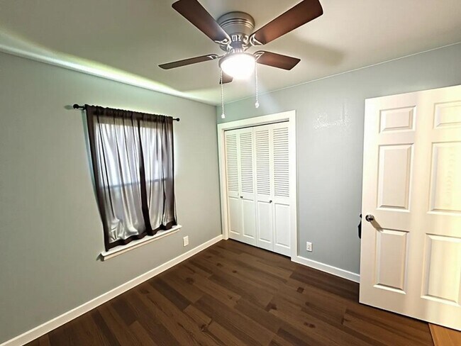 Building Photo - *COMING SOON* *MOVE IN SPECIAL* Spacious 3BR with Office & Large Fenced Backyard!