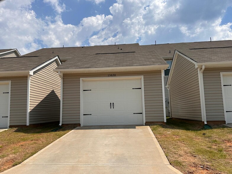 Building Photo - 13020 Cottage Crst Ln