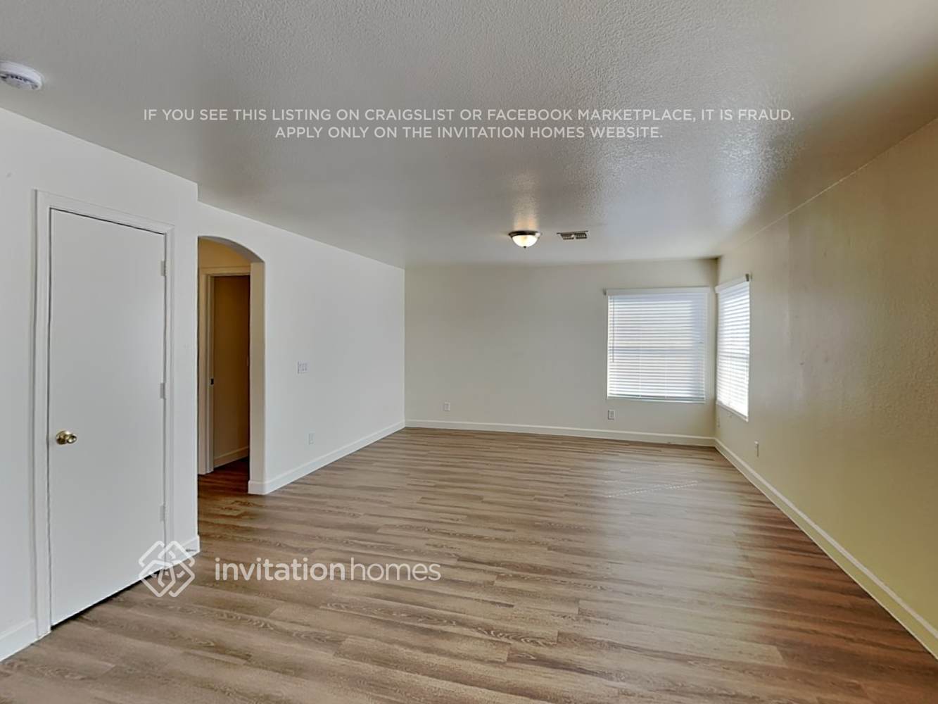 Building Photo - 8557 W Monte Vista Rd