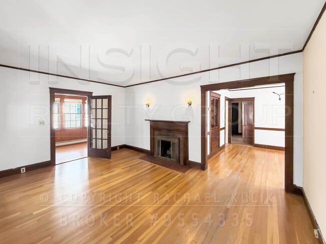 Building Photo - 61 Moraine St