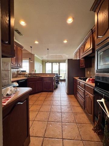 Building Photo - 14088 Waterford Way