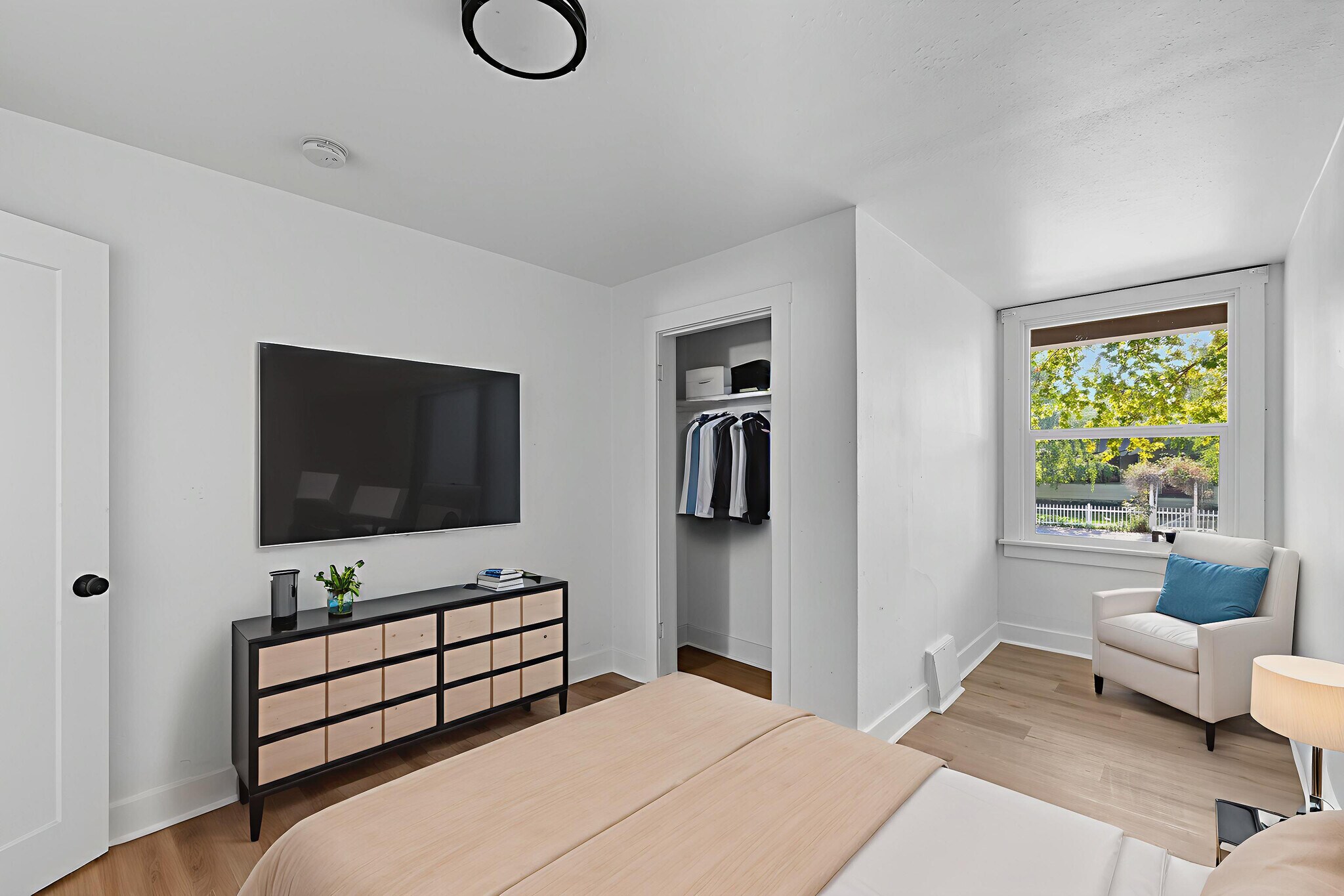 Building Photo - 1308 W Nora Ave