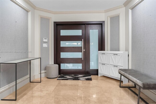 Building Photo - 415 Rovino Ave