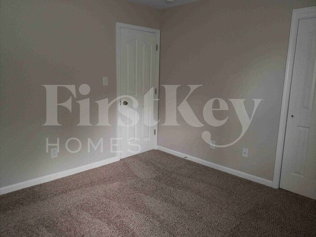 Building Photo - 1415 Paulonia Way