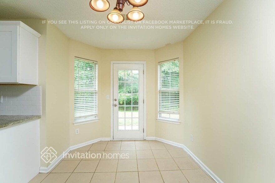 Building Photo - 3473 Cameo Ct