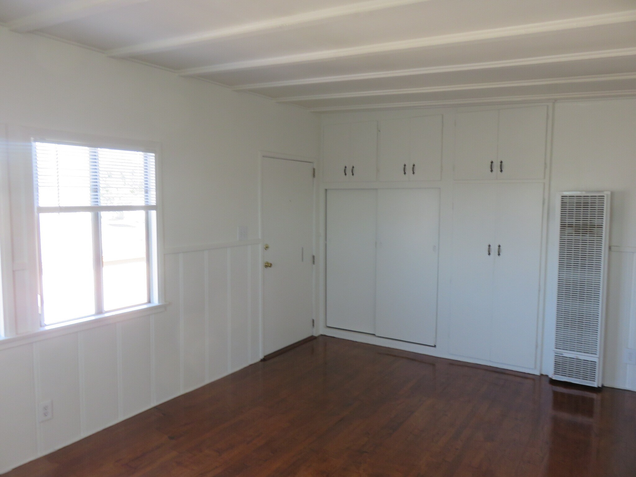 Building Photo - 2694 N Frederic St