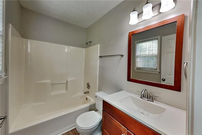 Building Photo - 39 Fawn Trail