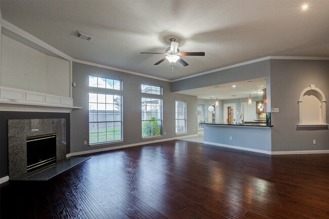 Building Photo - 3403 Kerr Ln