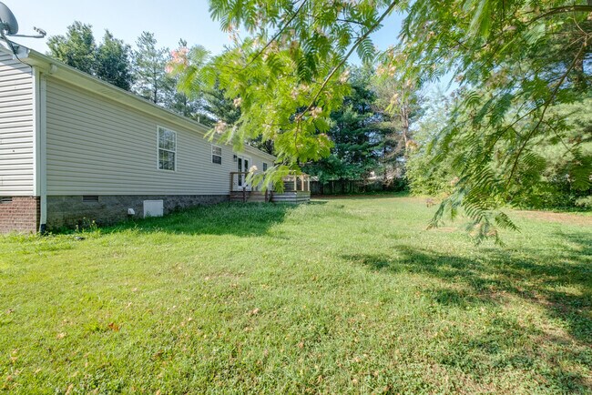 Building Photo - 103 Hunterwood Ct