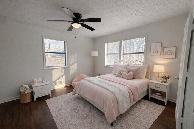 Building Photo - Charming 3 bedroom, 2 bathroom Ranch-Style Home