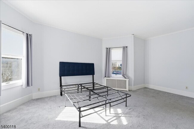 Building Photo - 30 Central Ave