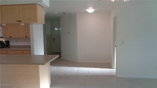 Building Photo - 2106 SW 51st St
