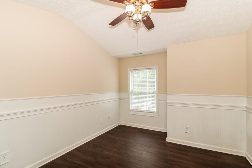 Building Photo - 109 Diamond Ridge Ave