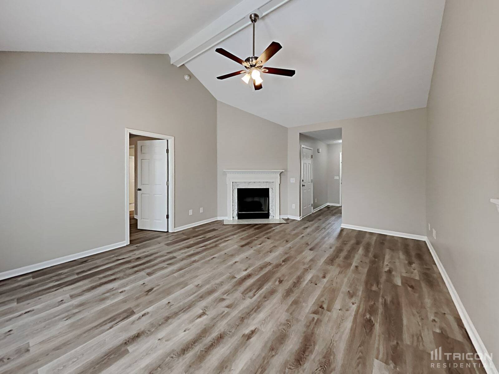 Building Photo - 989 Chesire Way
