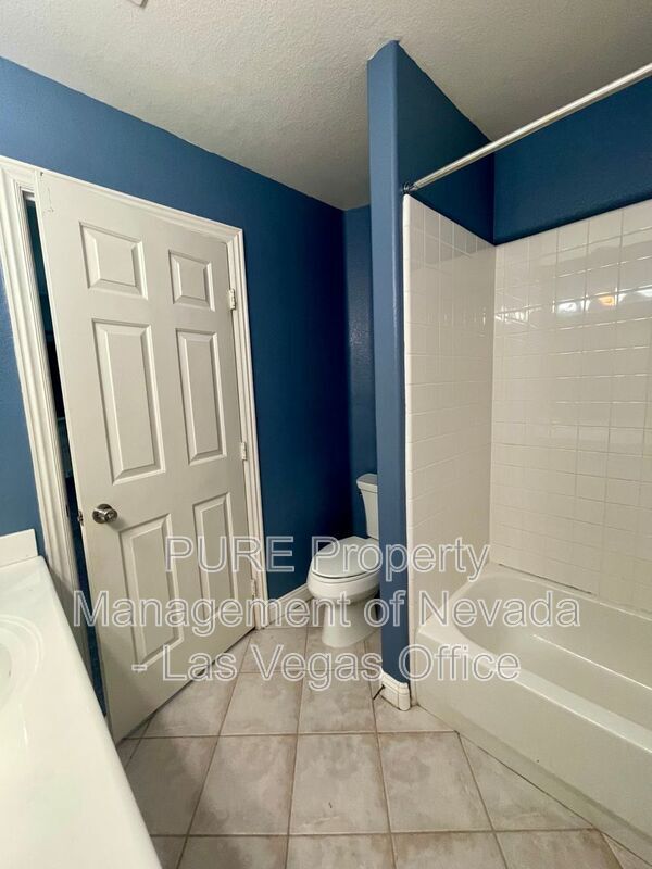 Building Photo - 3912 Diamond Ridge St
