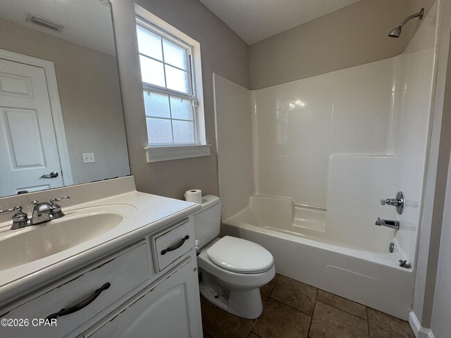Building Photo - 3545 Brentwood Pl