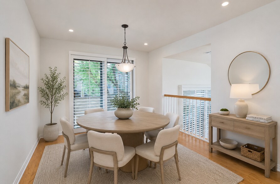 virtually staged - 5757 Owensmouth Ave