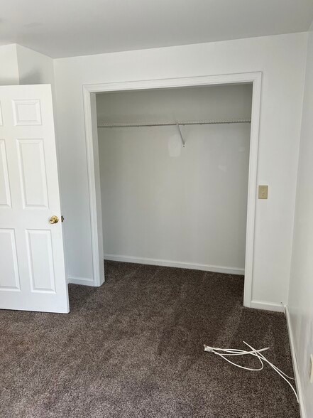 Bedroom 1 Closet - 7019 Church Hill Rd