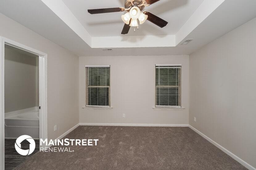 Building Photo - 560 Briar Ridge Cir