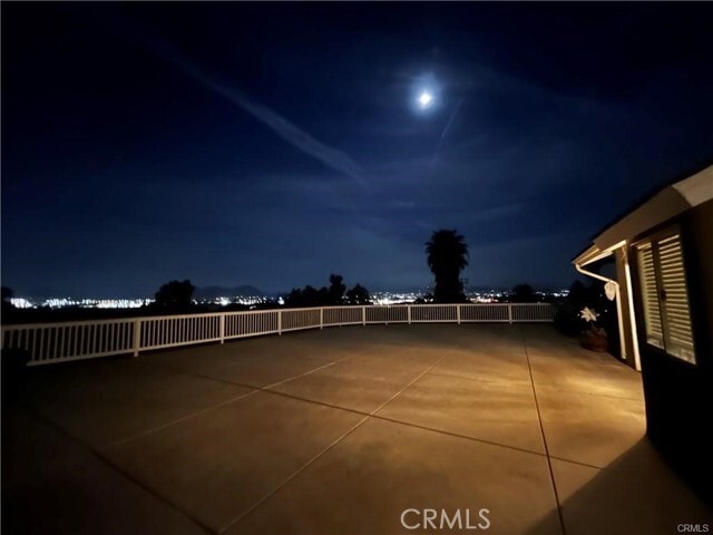 Building Photo - 23910 Sunset Ave