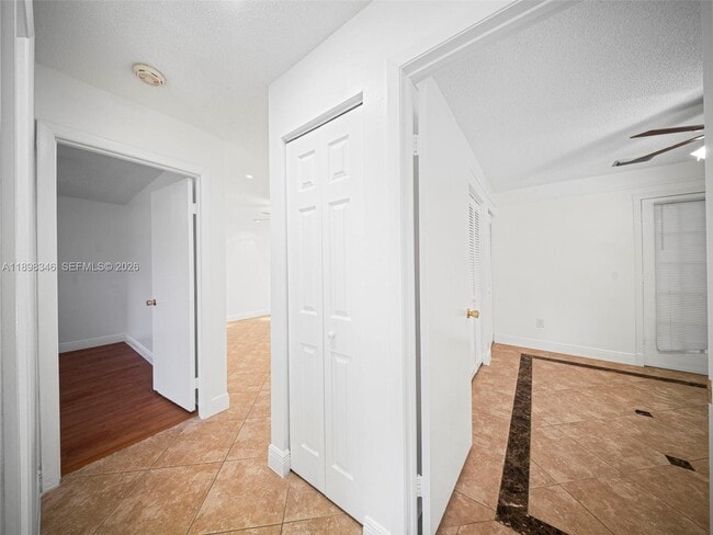 Building Photo - 15531 SW 54th Terrace