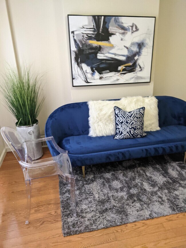 Building Photo - 1824 N Taney St