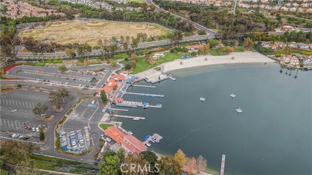 Building Photo - 202 California Ct